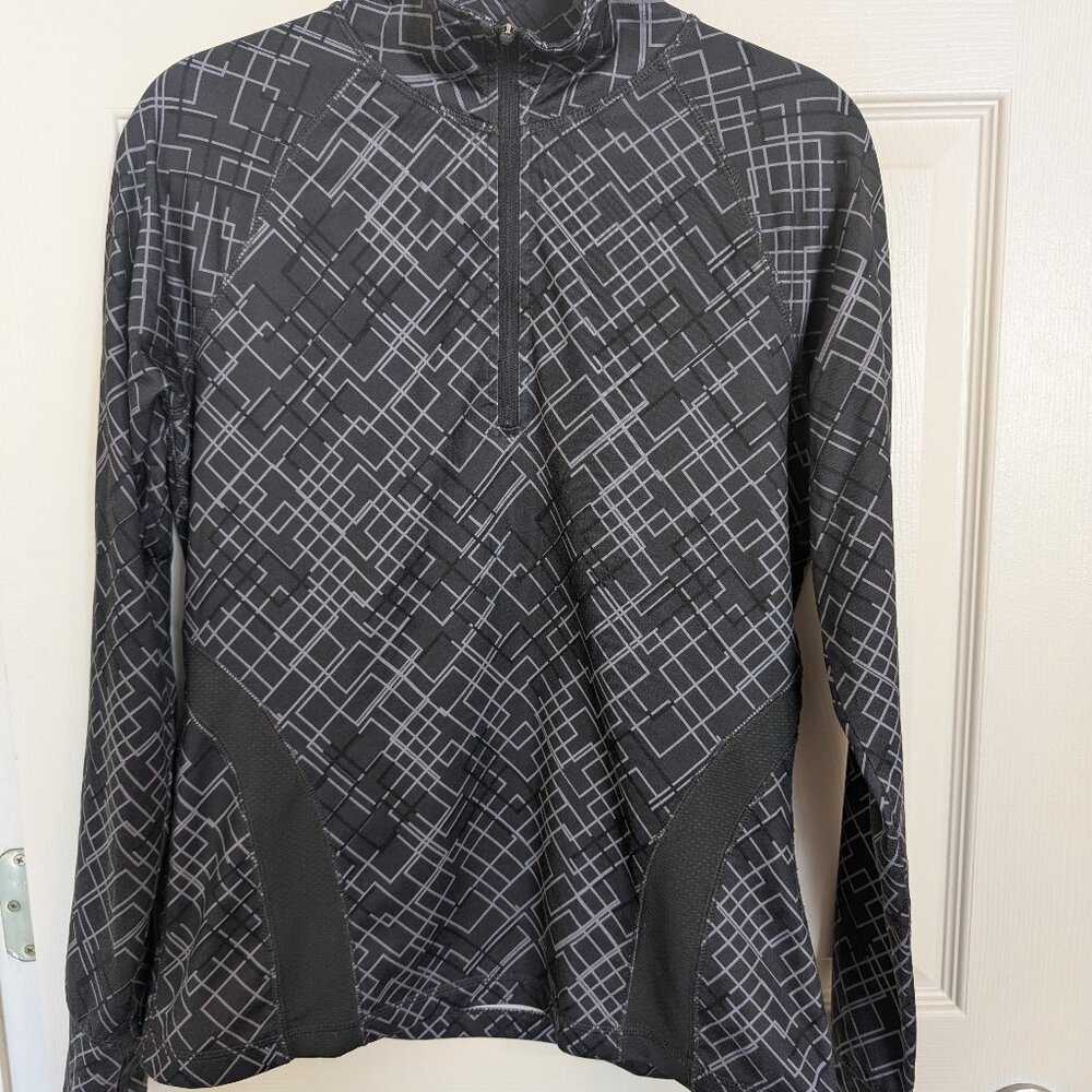Quarter zip top